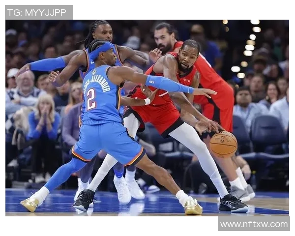 火箭与雷霆的激烈对决10月29日篮球盛宴不容错过